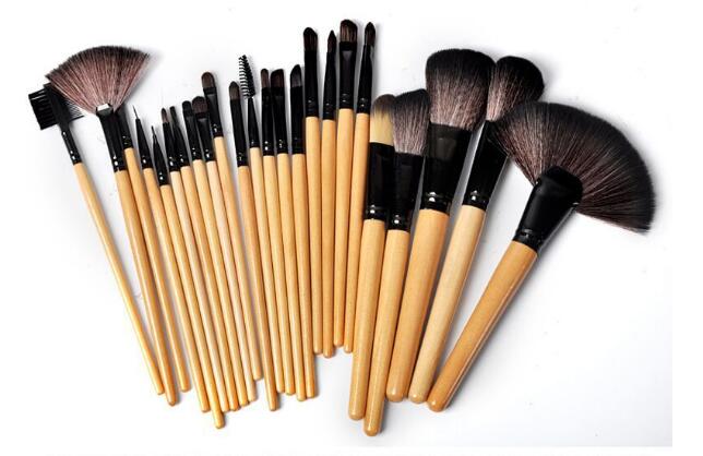 Kit Pinceaux Maquillage Professionnel – Set Brosses Beauté